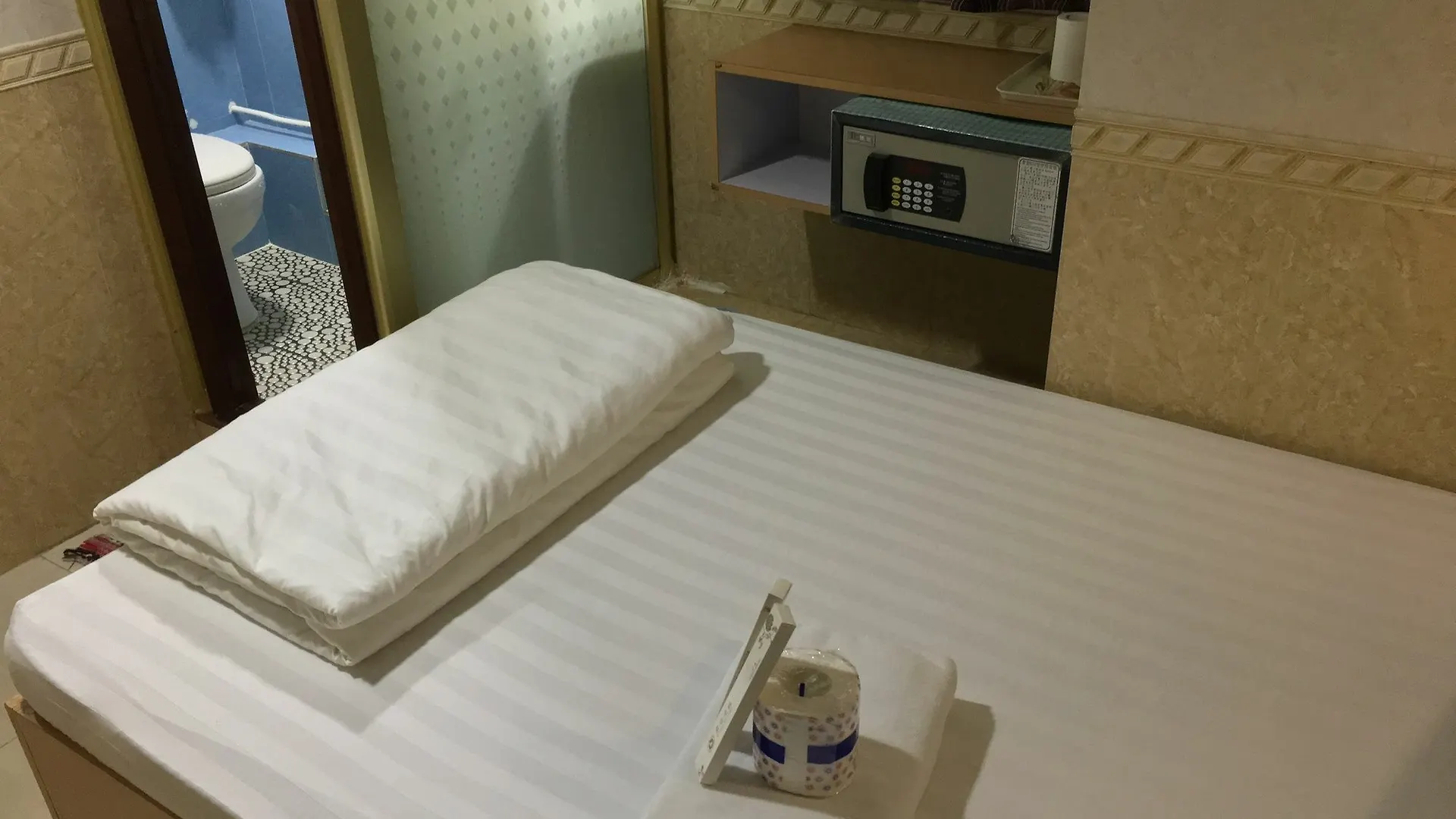 Everest Guest House Kowloon  China